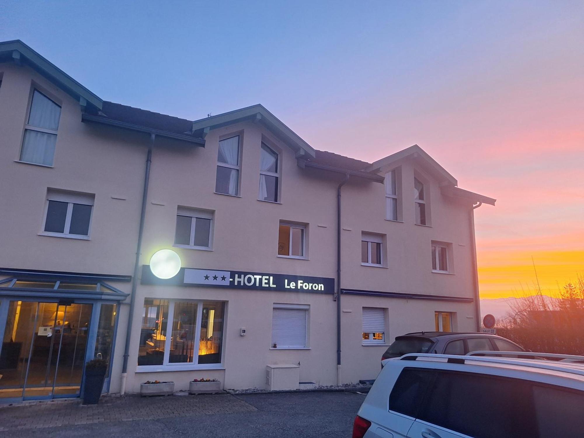 Hotel le Foron La Roche-sur-Foron Esterno foto